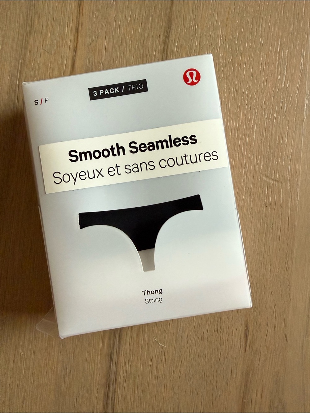 Lululemon Smooth Seamless Thong - Black (3 Pack)